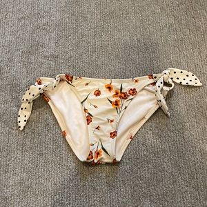 Cute Side Tie bikini bottoms